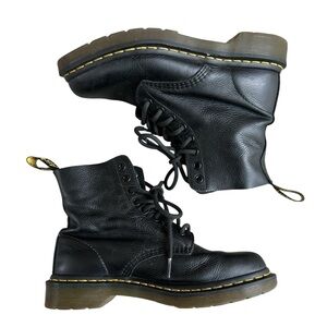 Dr. Martens 1460 Pascal Virginia Leather Boots